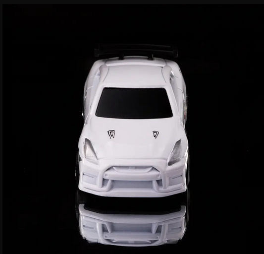 Nissan GT-R35 Lighter
